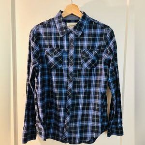 Arizona Jean Co. Blue Plaid Women’s Buttondown Size Large (Gently Used)